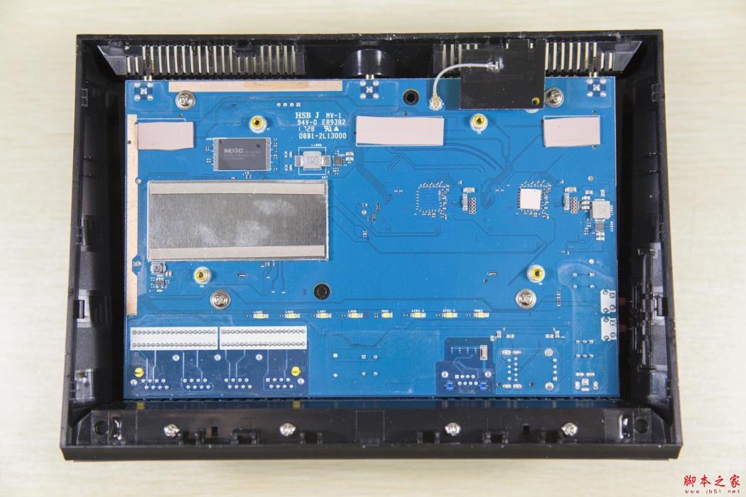 华硕 RT-AC86U 路由器拆解评测