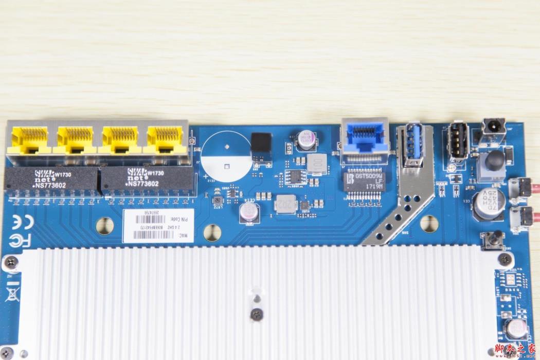 华硕 RT-AC86U 路由器拆解评测