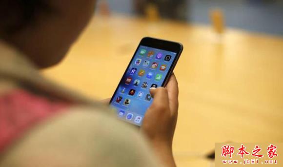如何在iPhone 静音时将「震动功能」一起关掉？