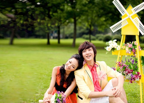婚纱照这样摆最出彩