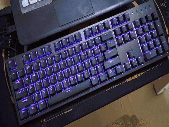 强悍是本分，低调是本能，杜咖Taurus K310 RGB机械键盘上手