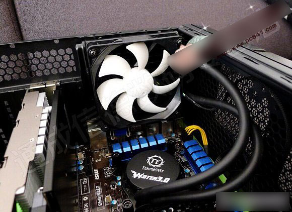 水冷散热器怎么安装 CPU水冷散热器安装图文教程