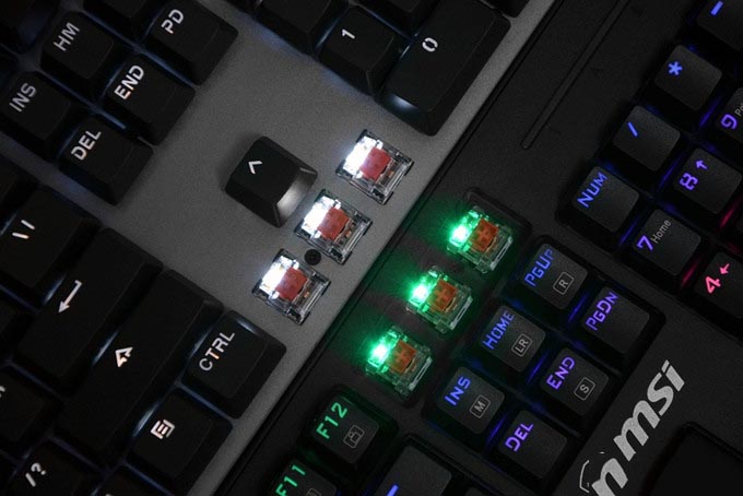 微星GK50 Z、罗技K845，一个适合新手，一个适合小资