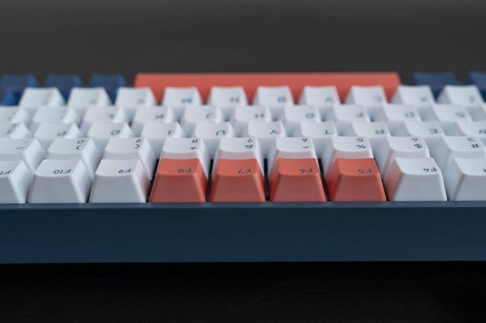 精简布局，缤纷色彩—IQUNIX F96系列机械键盘体验