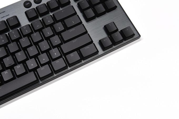 第三把罗技机械键盘——讲一下G913 TKL 无线 使用体验和矮轴优势