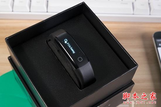 乐心mambo2值得买吗？乐心mambo2心率运动手环开箱体验详细评测图解