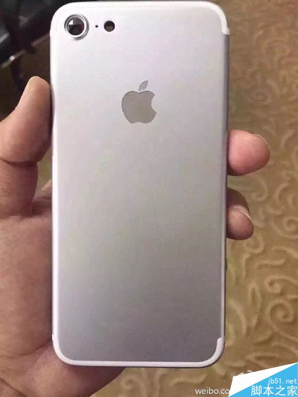 确定没逗我？iPhone 7 Plus屏幕曝光：分辨率飙升