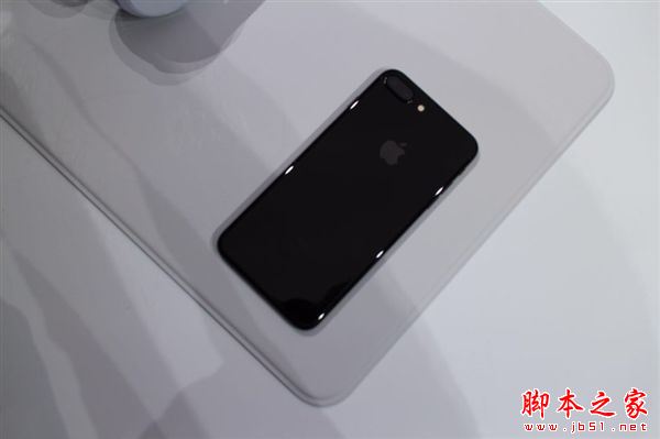iphone7亮光黑好看吗 苹果iphone7/7plus亮光黑有32G的吗？