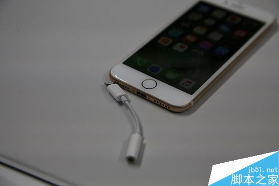 拍照提升性能增强 iPhone 7/7 Plus试玩