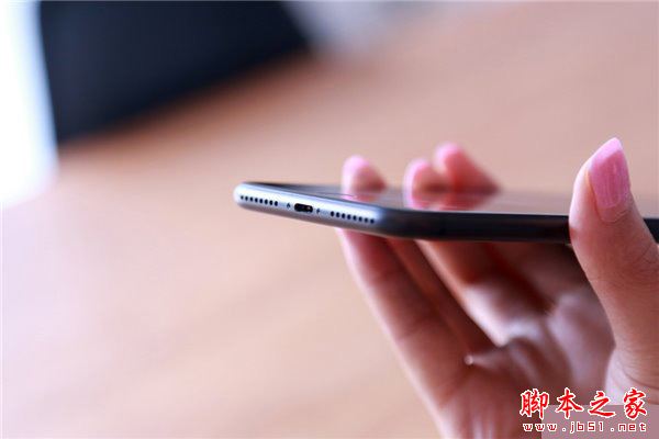 iPhone7和7Plus哪个性价比高？iPhone7和7Plus哪个更值得买