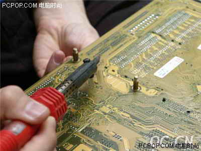 SANYO OSCON,电容,主板,华硕P4P800,X800显卡
