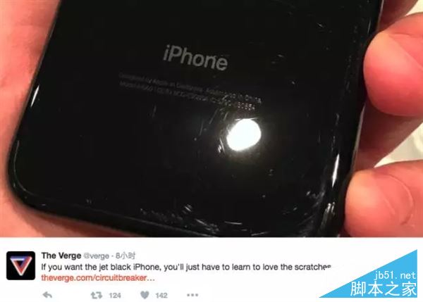 郁闷的亮黑iPhone 7：看完再也不想买了！