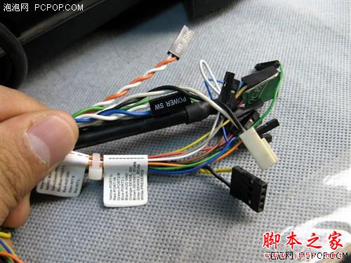 【图解】组装电脑不困难，教你如何连接主板路线？ - 脚本之家 - 