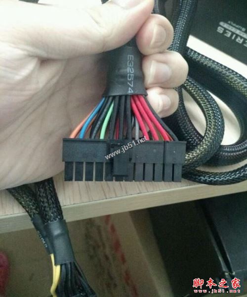 DIY电脑装机教程: 新手装机图文教程详解