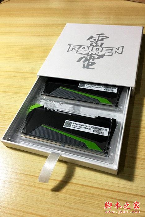 七代i7-7700K+GTX1080+Z270组装电脑教程:新平台DIY装机实录图解