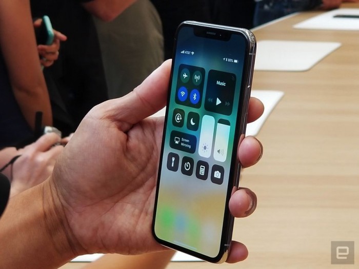 iPhoneX有几个颜色？iPhoneX真机上手图赏