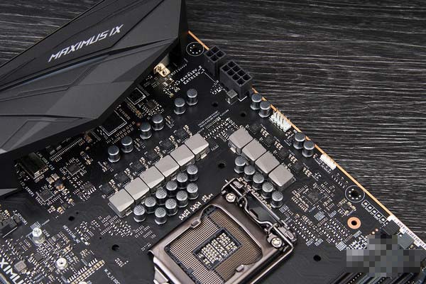 ROG M9E