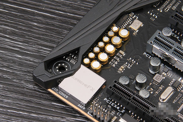 ROG M9E