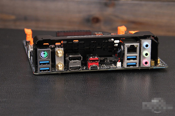 技嘉Z270N-Gaming 5评测