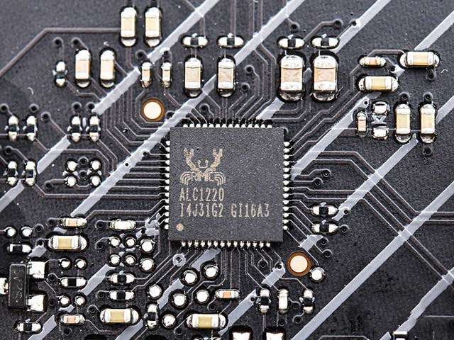 七彩虹Z490首测 