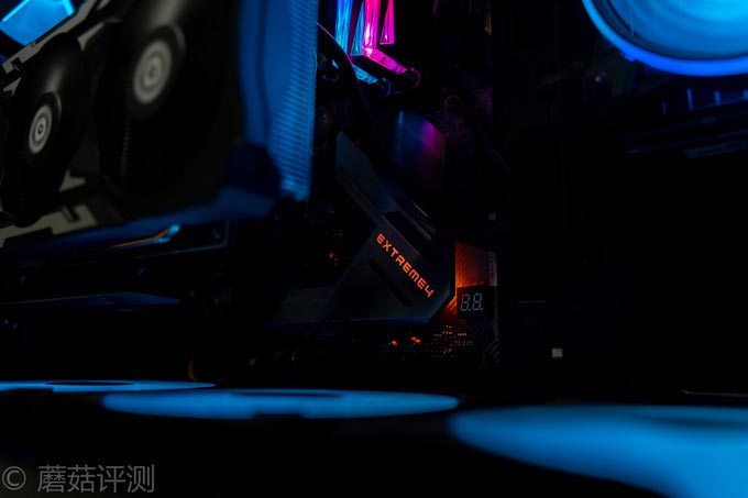 一块性价比超高的B550主板、华擎（ASRock）B550 Extreme4极限玩家主板 评测