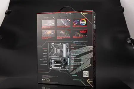 iGame Z490 Vulcan X主板评测：均衡的十代酷睿座驾