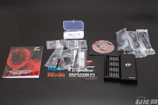 iGame Z490 Vulcan X主板评测：均衡的十代酷睿座驾
